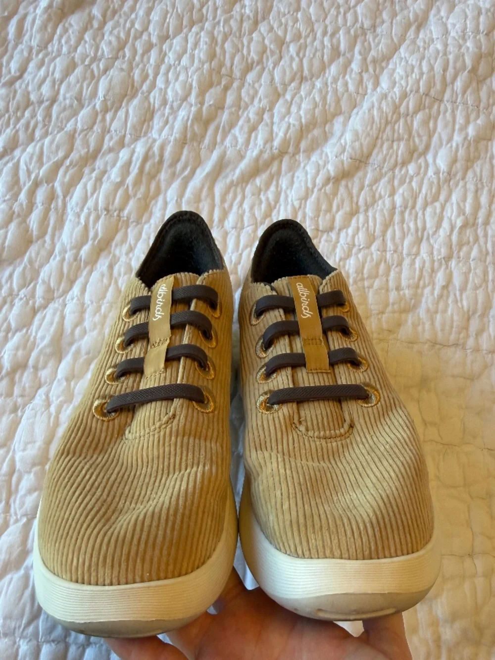 ALLBIRDS Runner Go Corduroy Sneakers Men’s 9.5 Tan